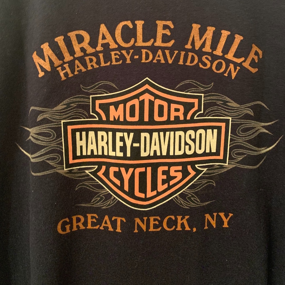 Harley Davidson t shirt Miracle Mile Great Neck NY
